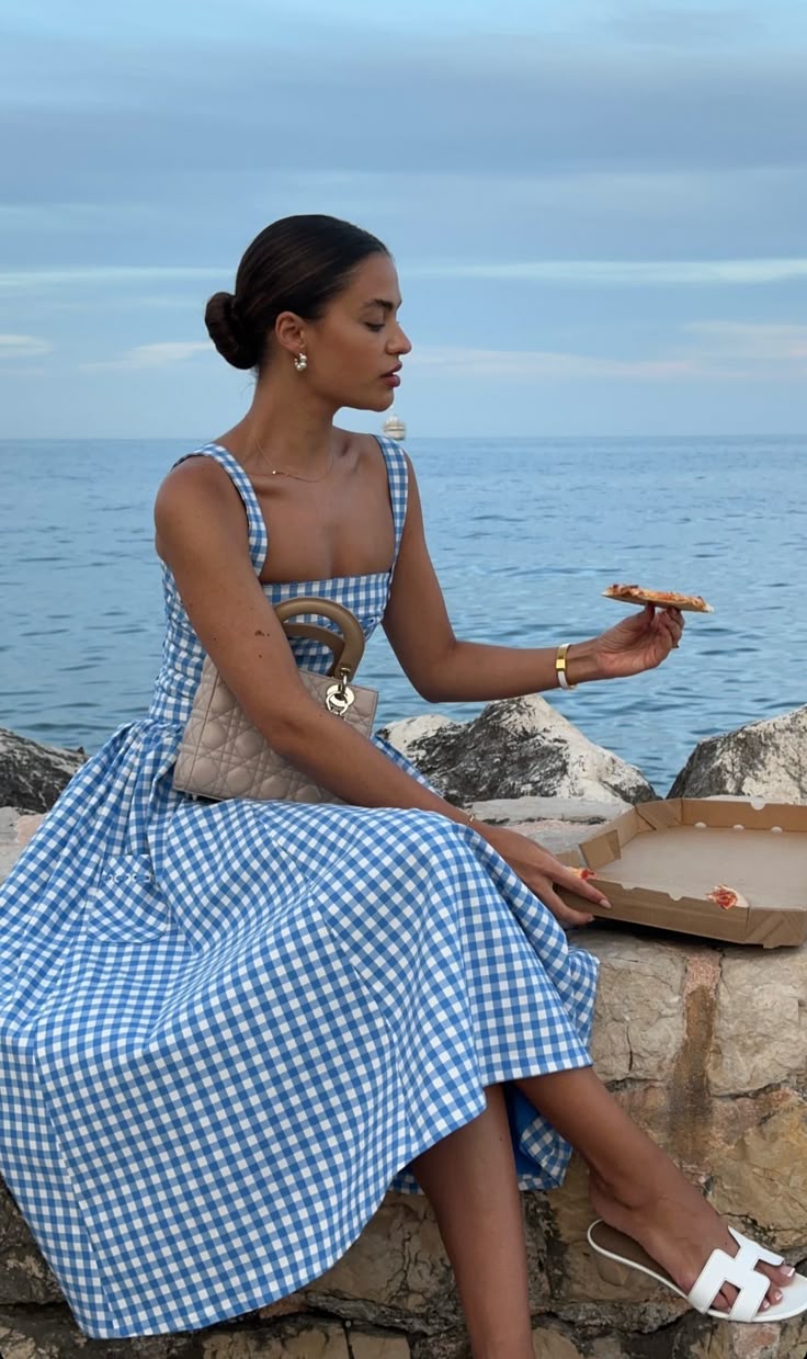 Ariana | Ujjatlan Midi Nyári Ruha