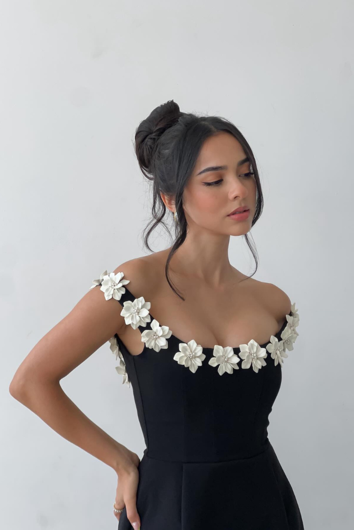 Josephine | Ujjatlan Mini Ruha