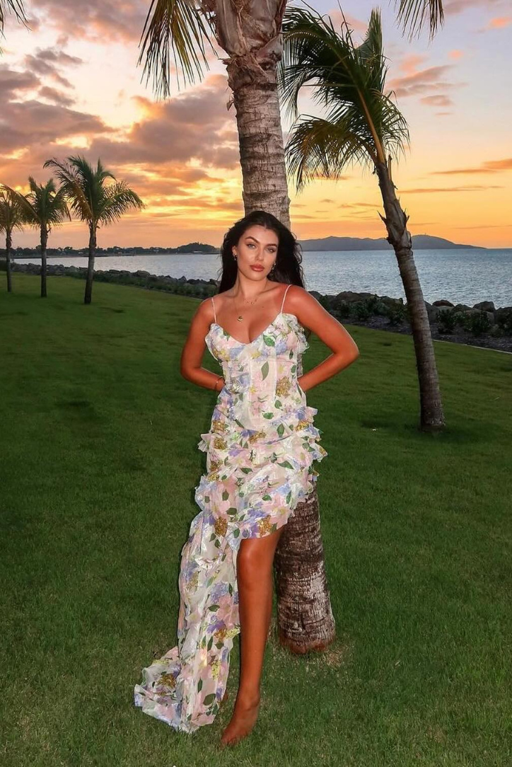 Arlina ™ | Fehér Fodor Ruha Levél Minta
